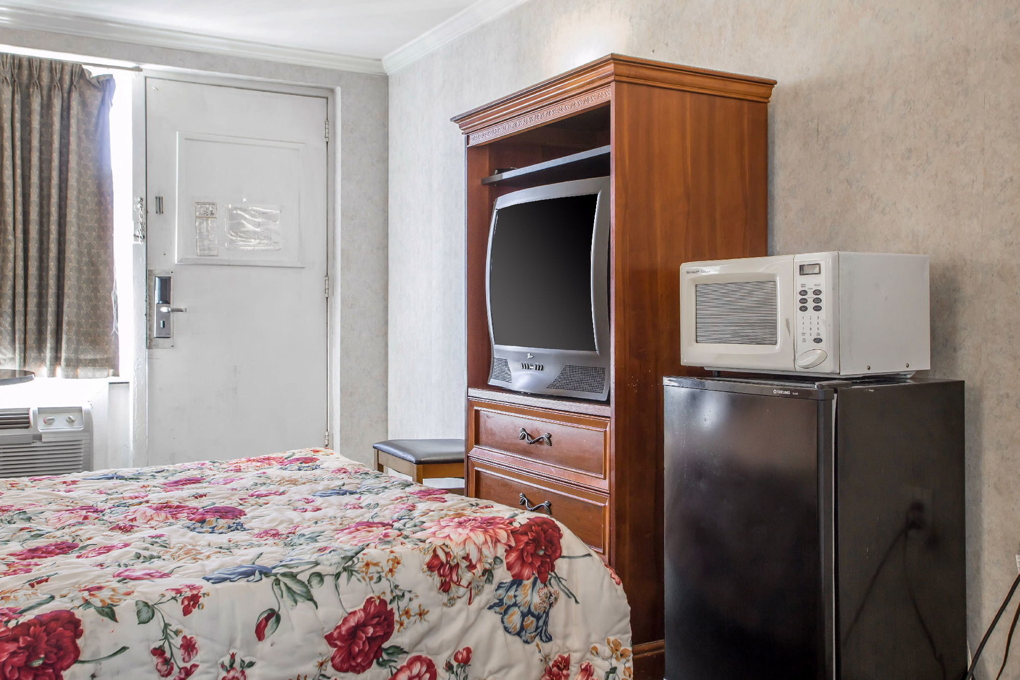 Downbeach Inn Atlantic City Room photo